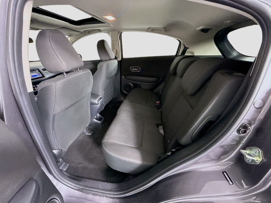 Thumbnail: 2017 Honda HR-V - 21
