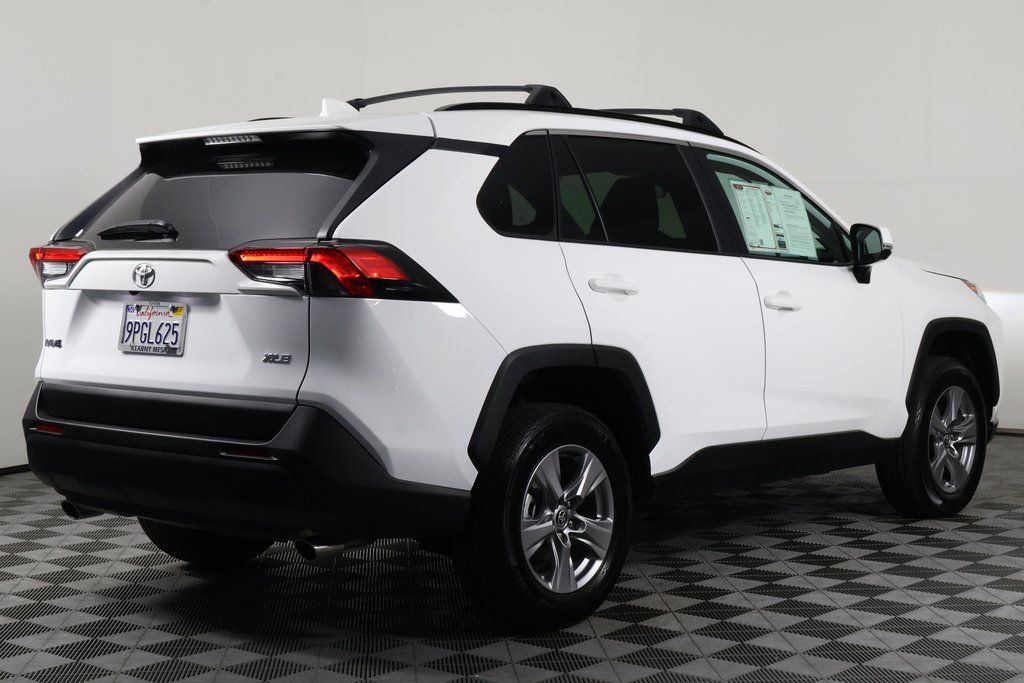 Thumbnail: 2024 Toyota RAV4 - 4