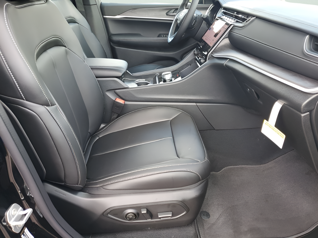New Car 2025 Jeep Grand Cherokee L  Limited For Sale Under $50,000 In Austin, Texas