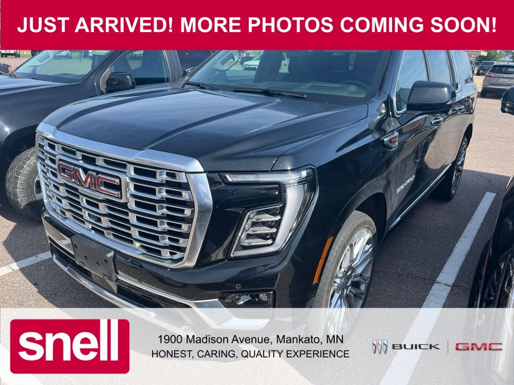 2025 GMC Yukon XL Denali 4WD