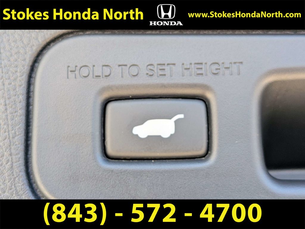 Used 2025 Honda Pilot SUV