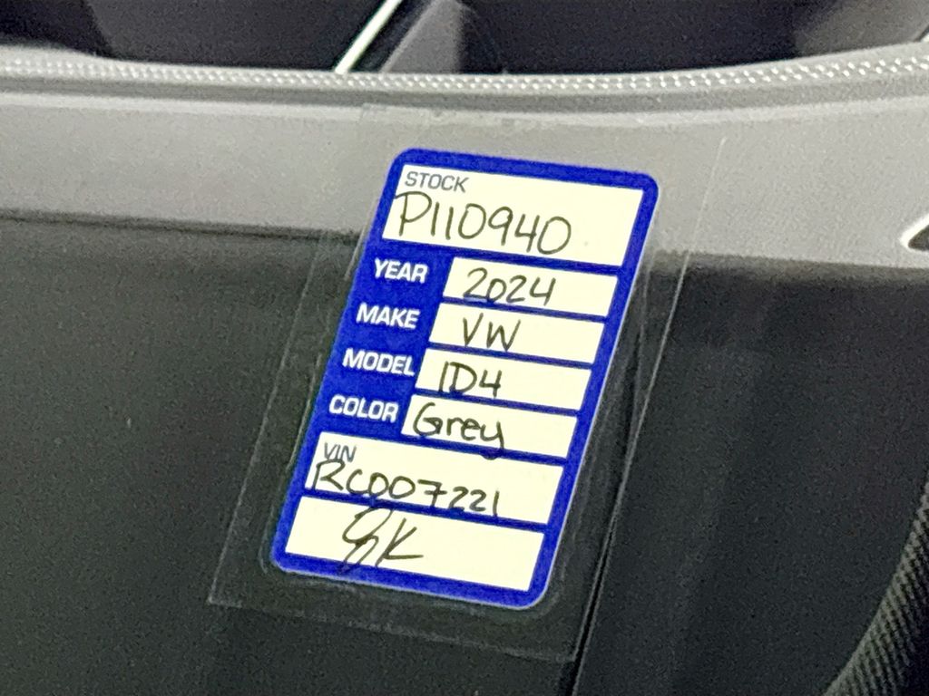 2024 Volkswagen ID.4 Standard