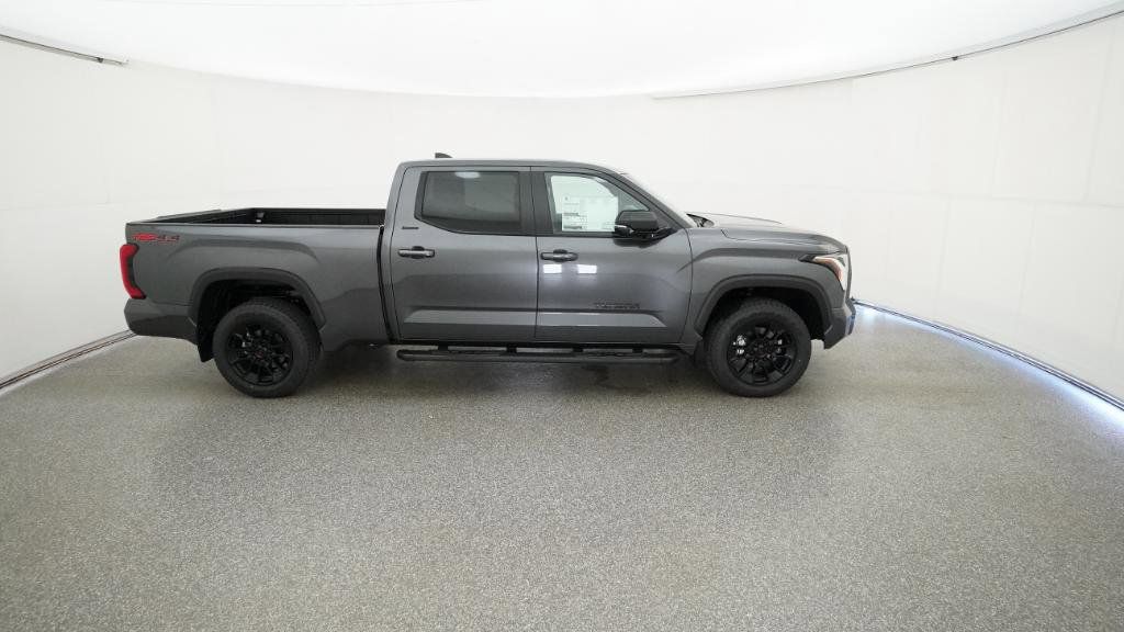 2025 Toyota Tundra Limited 22