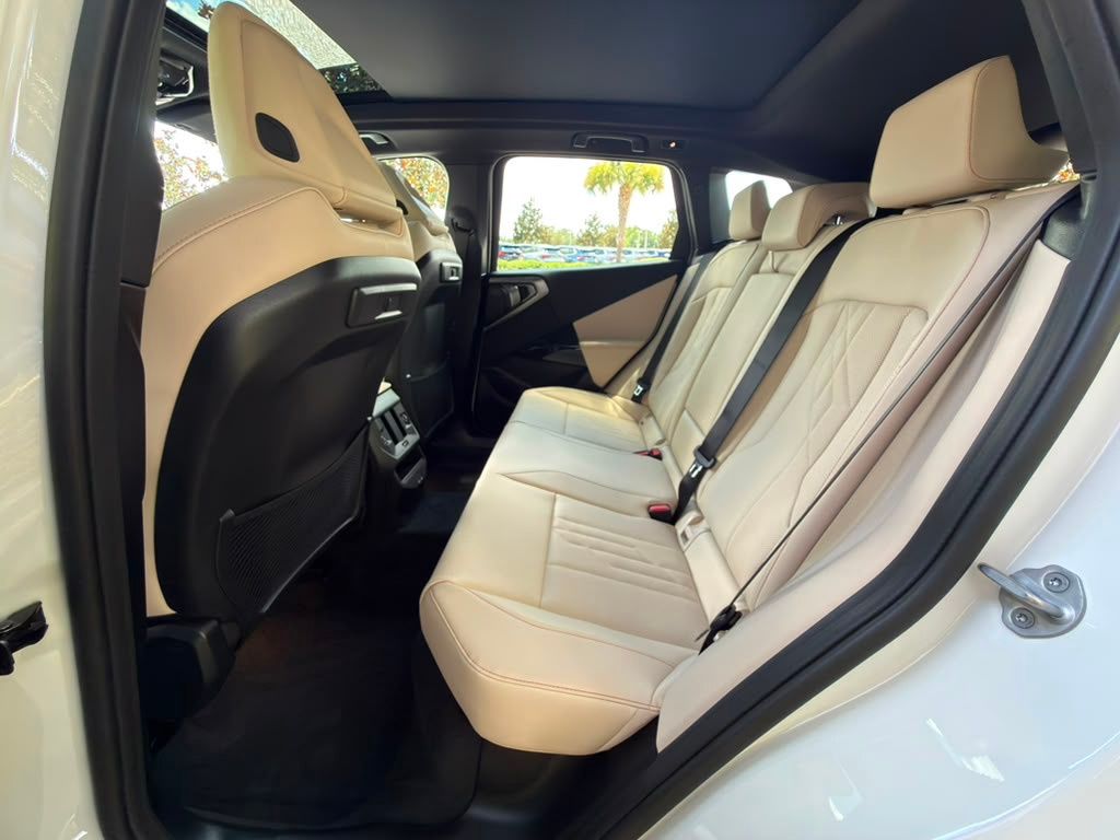 New 2026 White BMW 30 xDrive image 23