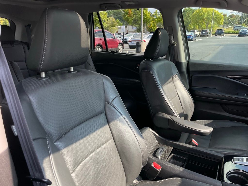 Thumbnail: 2022 Honda Pilot - 32