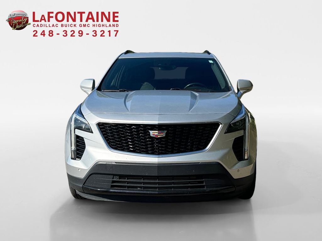 2019 Cadillac XT4 Sport 2