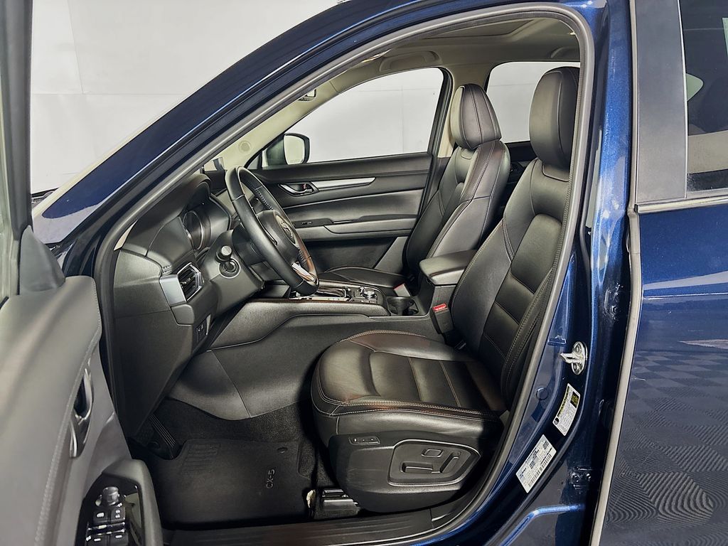 2023 Mazda CX-5 2.5 S Preferred Package