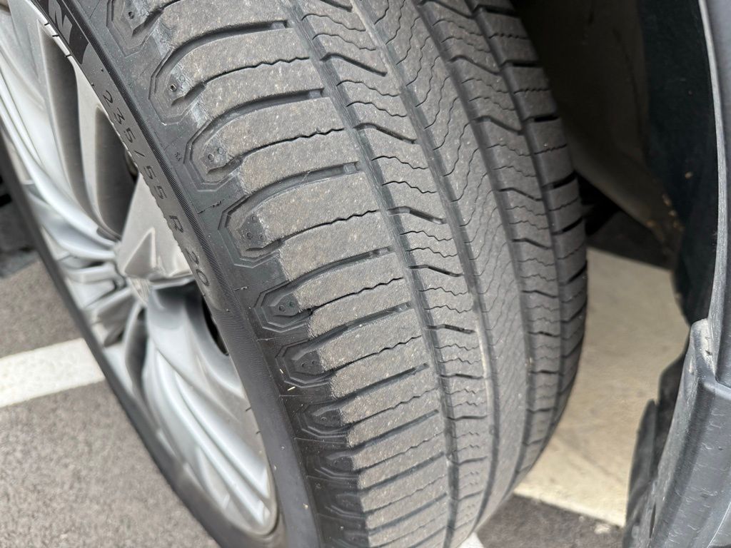 Thumbnail: 2021 Toyota Highlander - 10