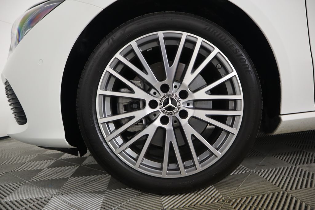 2025 Mercedes-Benz CLA 250 30