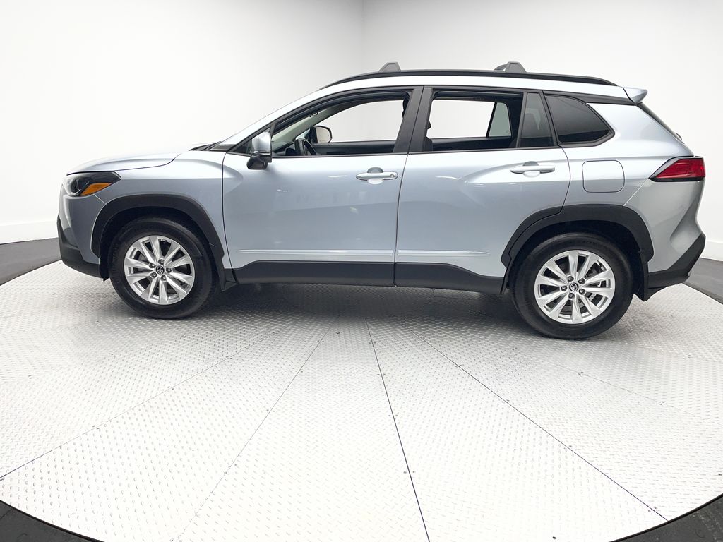 Thumbnail: 2023 Toyota Corolla Cross - 8