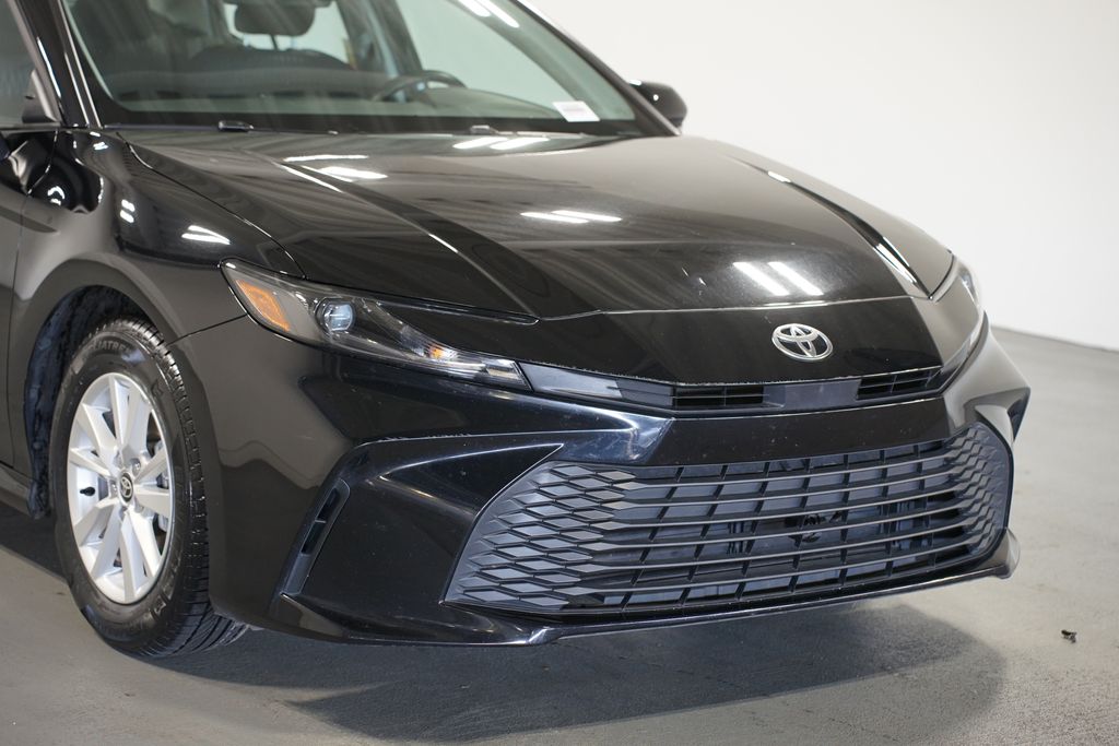 Thumbnail: 2025 Toyota Camry - 4