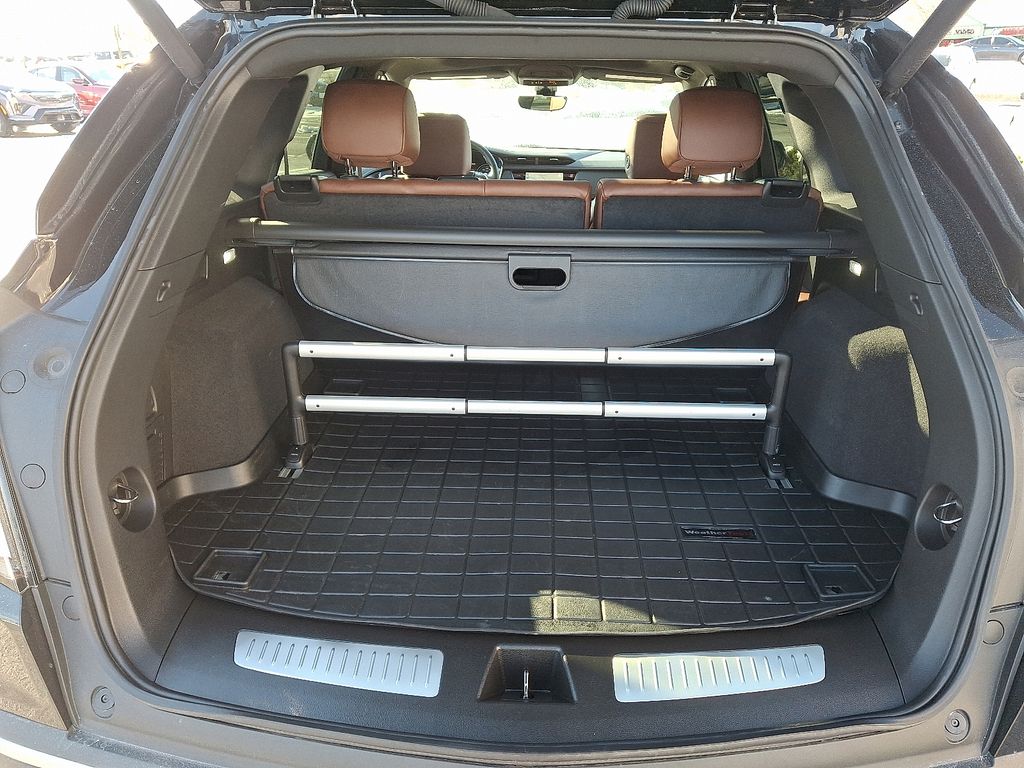 Thumbnail: 2025 Cadillac XT5 - 31