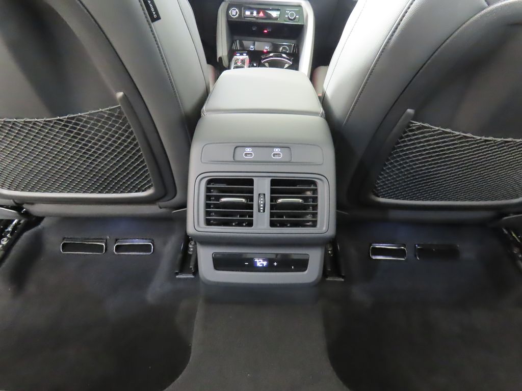 Thumbnail: 2025 Audi Q5 - 22