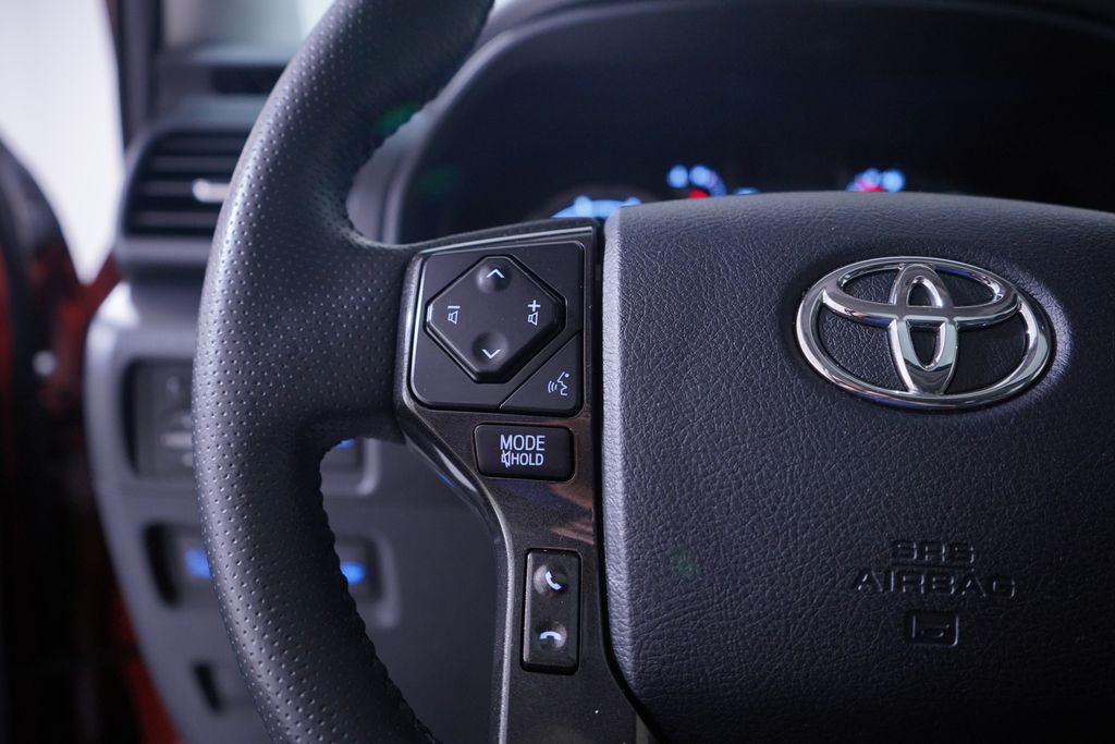Thumbnail: 2024 Toyota 4Runner - 19