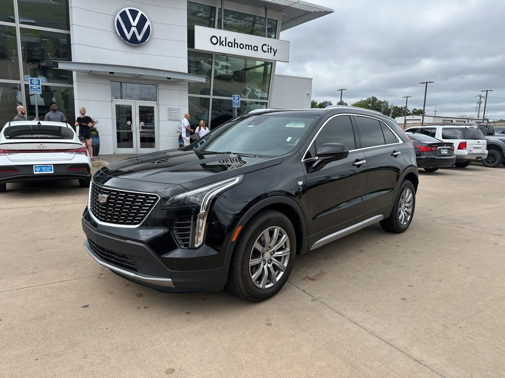Stellar Black Metallic 2020 Cadillac XT4 Premium Luxury FWD SUV / Crossover Front-Wheel Drive 9-Speed Automatic