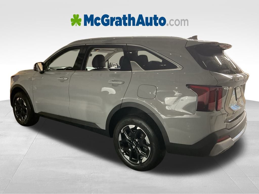 New 2026 Gray Kia S image 5