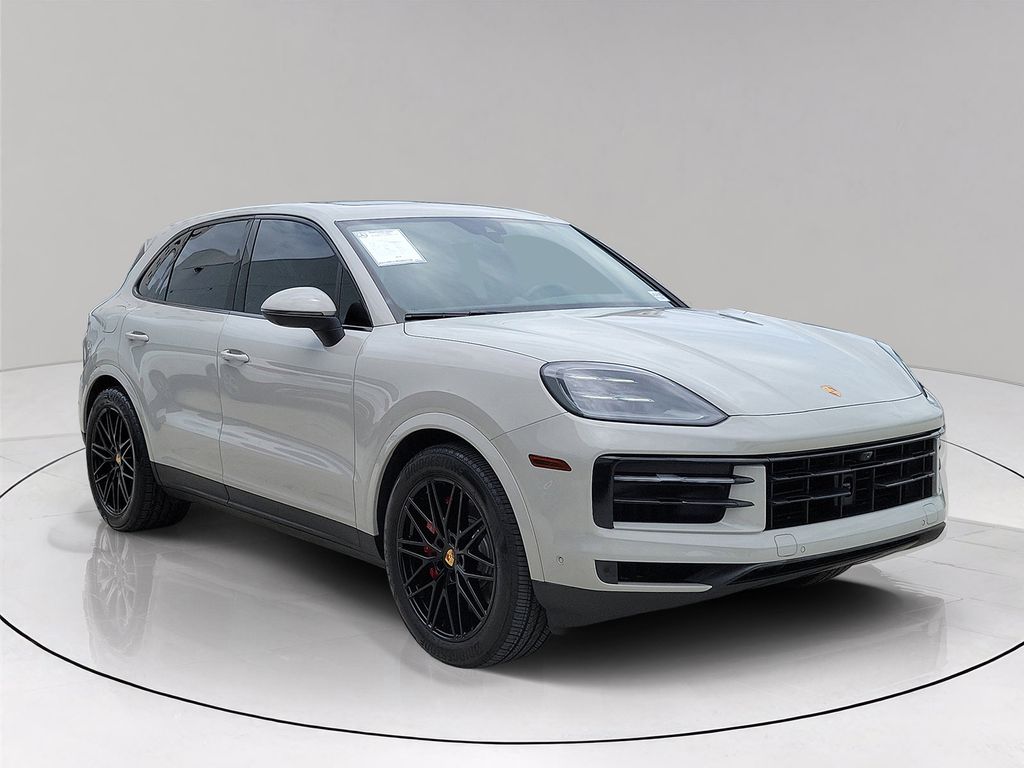 White 2024 Porsche Cayenne S AWD SUV / Crossover All-Wheel Drive 8-Speed Automatic