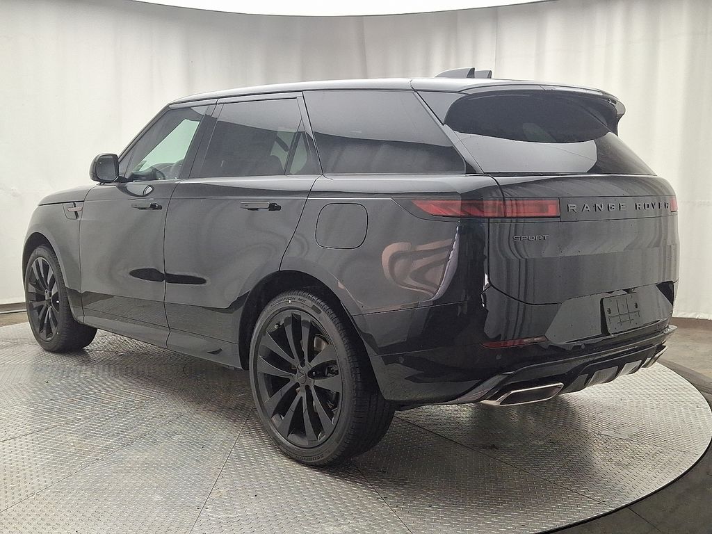 Thumbnail: 2026 Land Rover Range Rover Sport - 4
