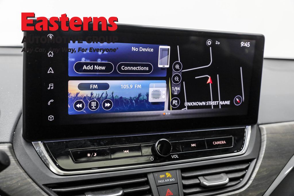 Used 2023 Black Nissan 2.5 SV image 19