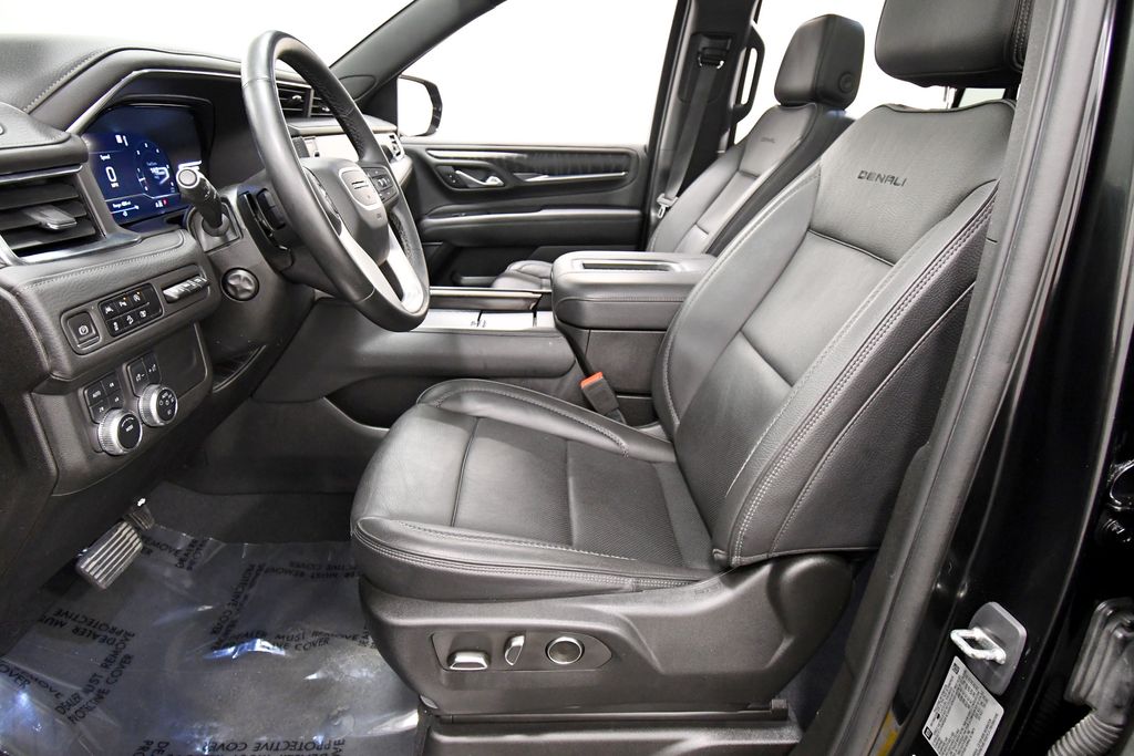 Used 2023 GMC Yukon XL SUV