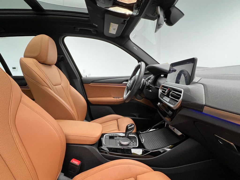 Thumbnail: 2023 BMW X3 - 6