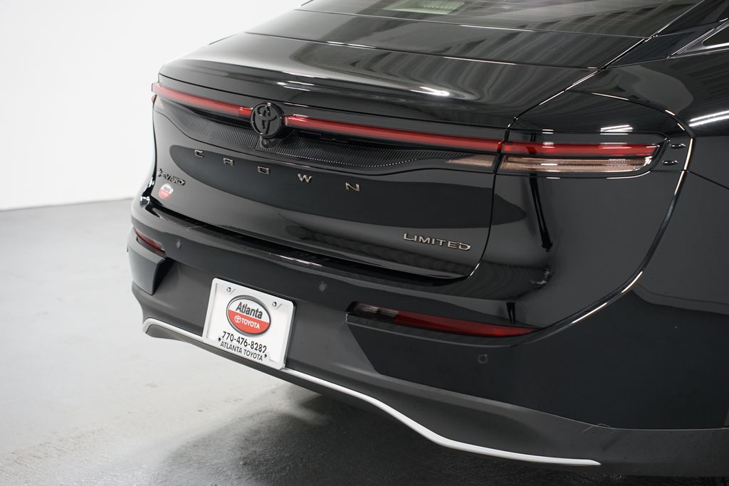 Thumbnail: 2025 Toyota Crown - 9