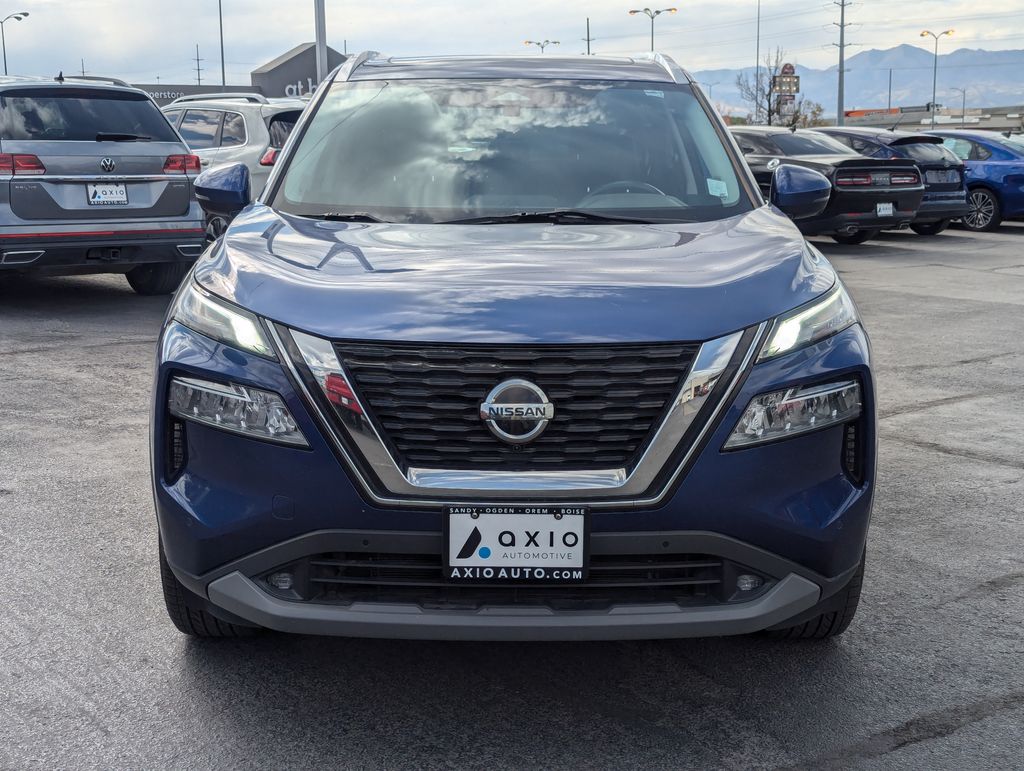 2021 Nissan Rogue SL 10