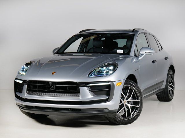 2026 Porsche Macan 2.0L Turbocharged