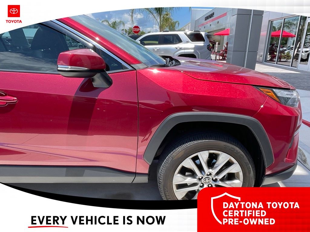 2025 Toyota RAV4 XLE Premium - Photo 3