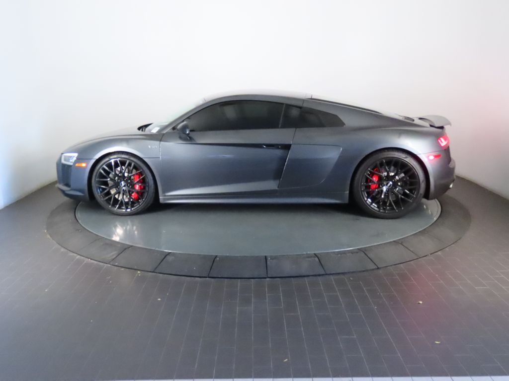 Thumbnail: 2018 Audi R8 - 2