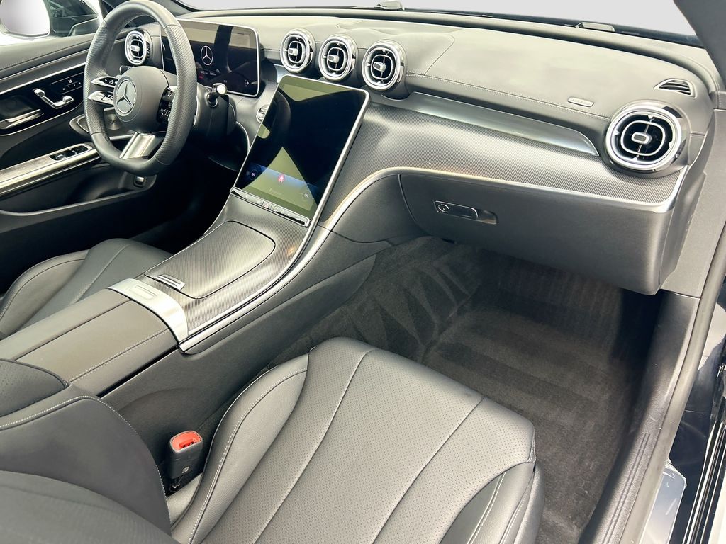 Thumbnail: 2026 Mercedes-Benz CLE - 16