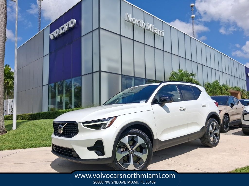 2024 Volvo XC40