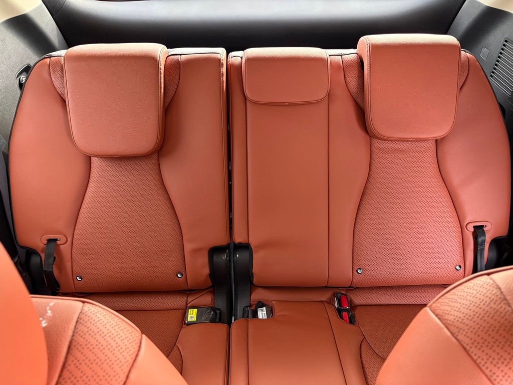 New 2026 Kia Carnival MPV Van