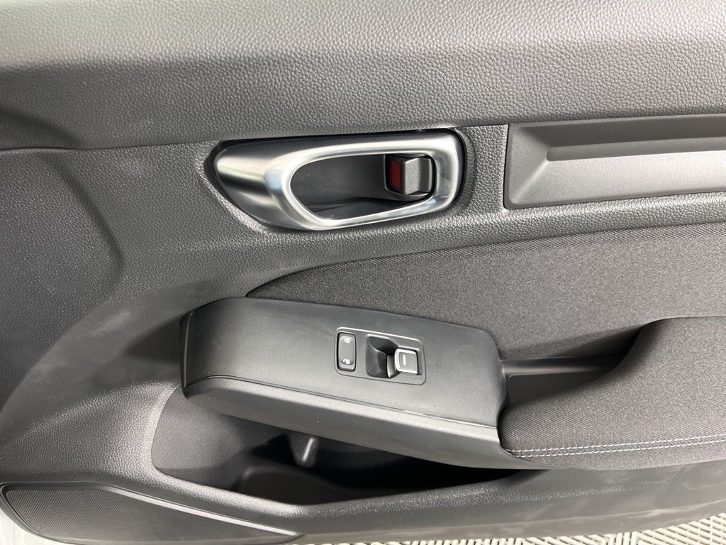 2025 Honda Civic Sport 10