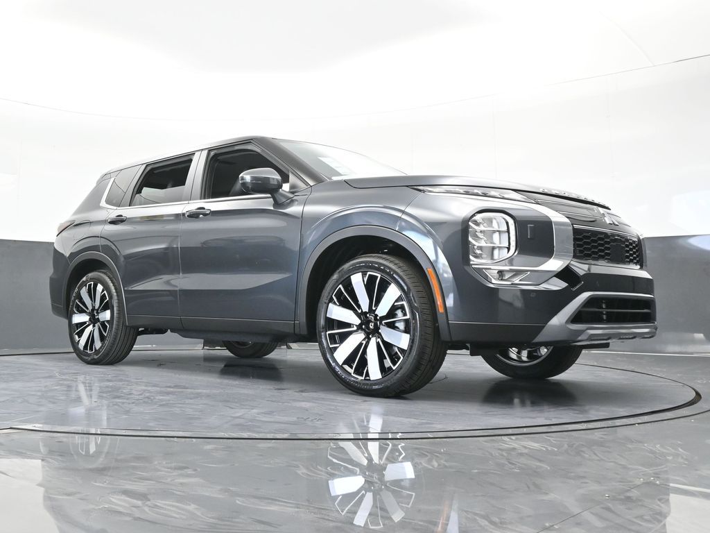 New 2026 Graphite Gray Mitsubishi SE image 75