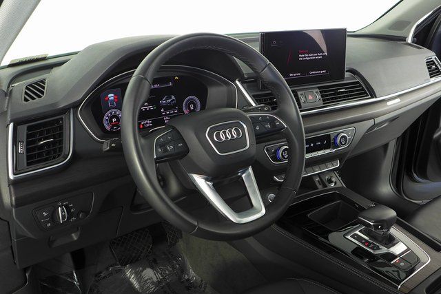 2023 Audi Q5 45 S line Premium Plus 28