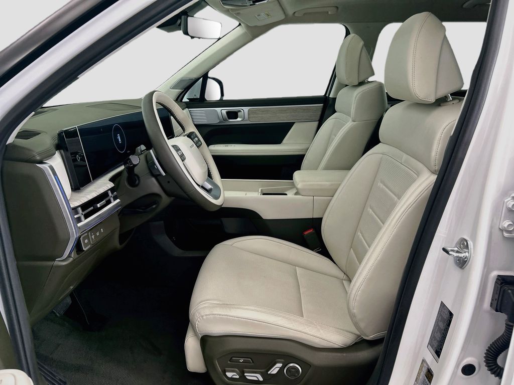 Thumbnail: 2025 Hyundai Santa Fe - 18