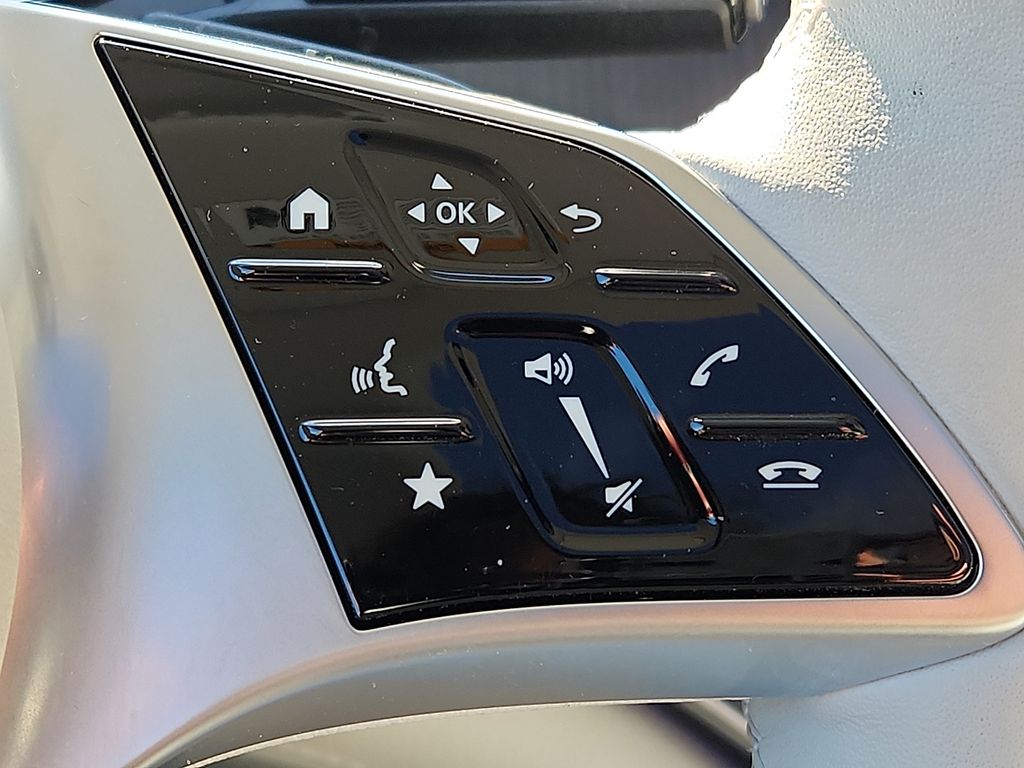 Thumbnail: 2023 Mercedes-Benz EQE - 22