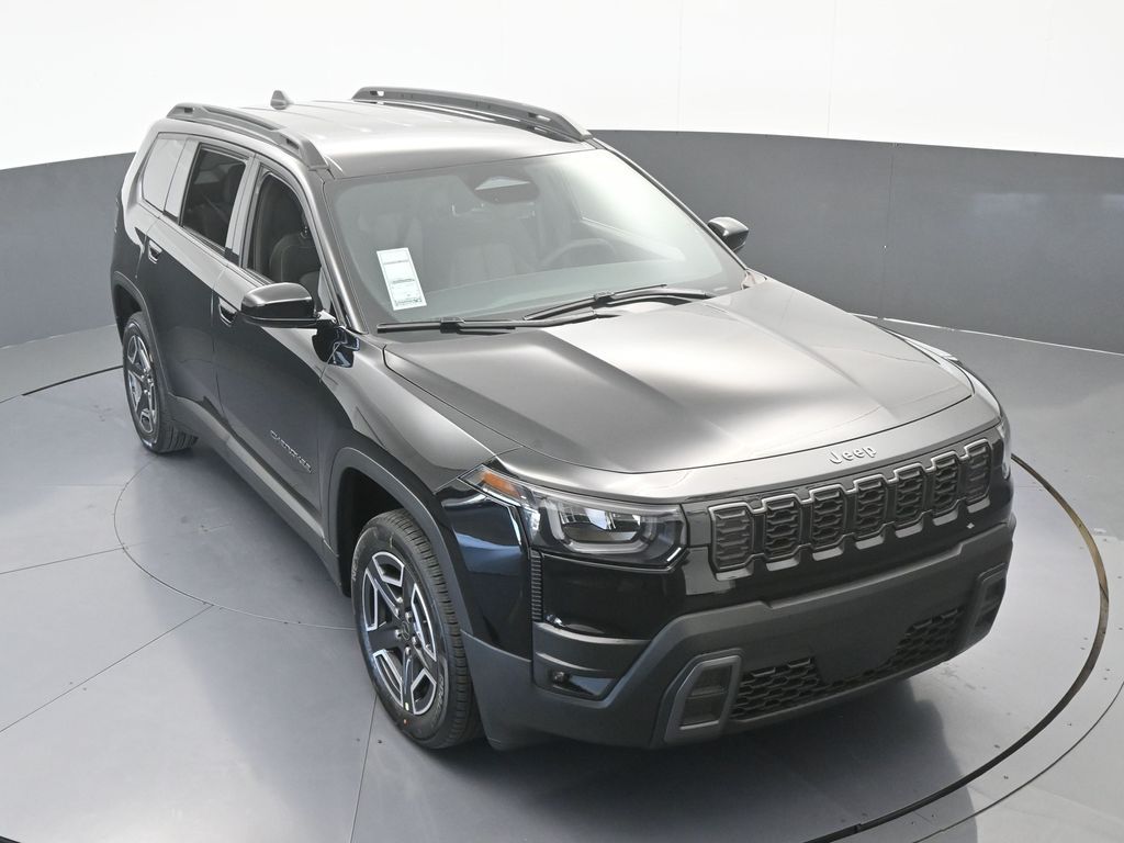 New 2026 Diamond Black Crystal Pearlcoat Jeep Laredo image 50
