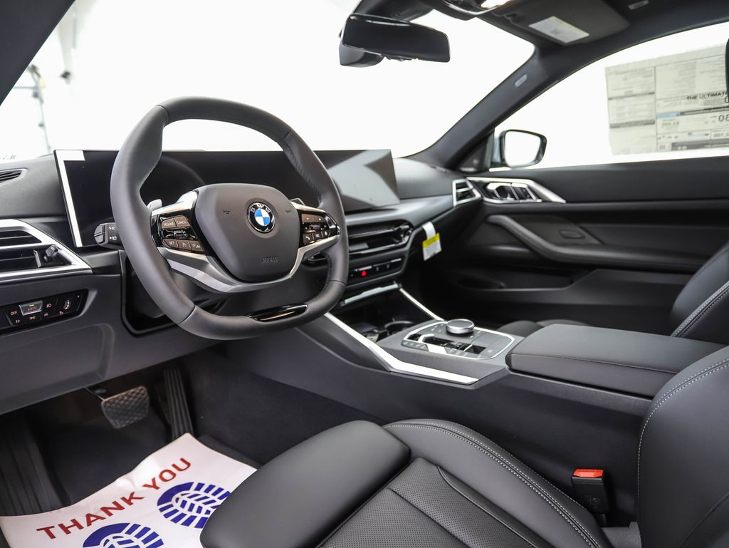 Thumbnail: 2026 BMW 4 Series - 10