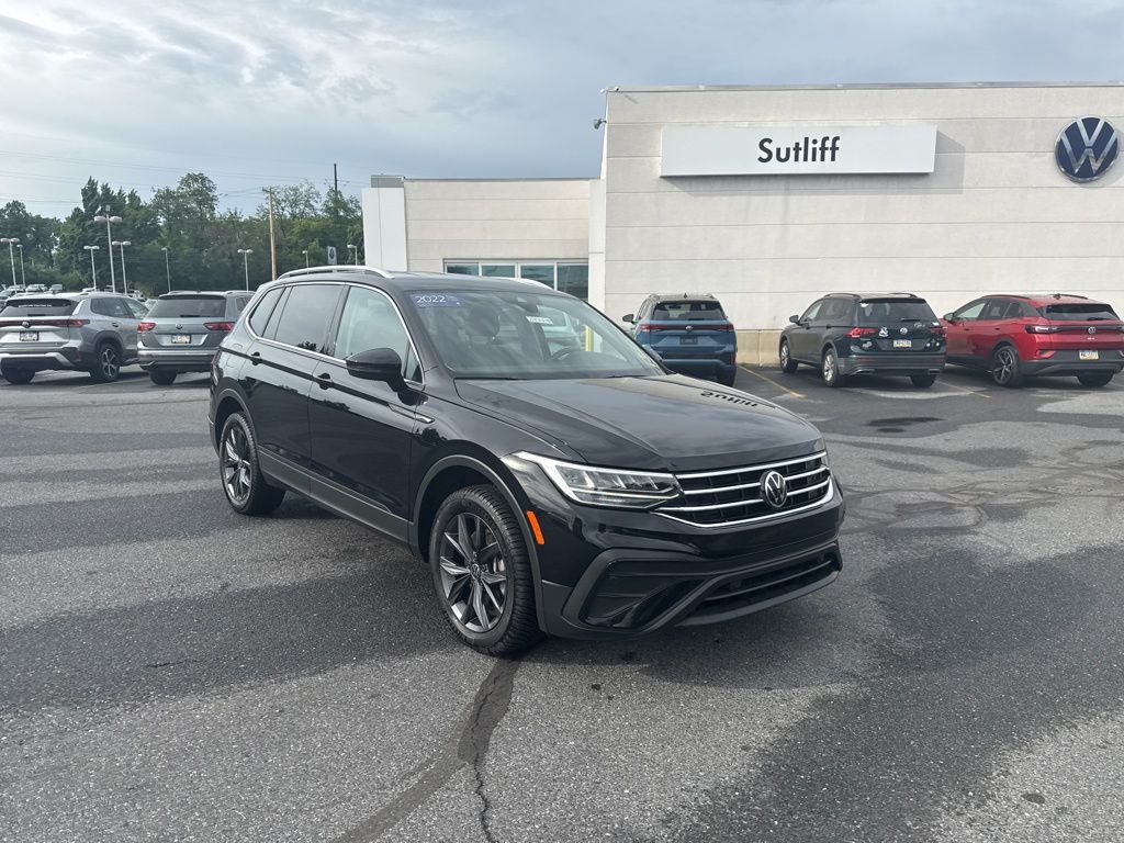 2022 Volkswagen Tiguan 2.0T SE - 4