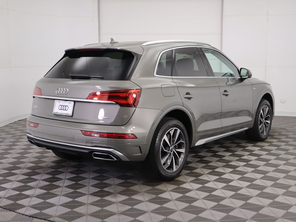 Thumbnail: 2025 Audi Q5 - 5