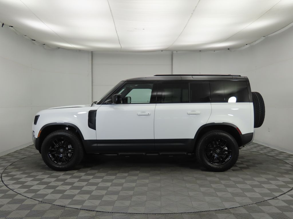 Thumbnail: 2025 Land Rover Defender - 5