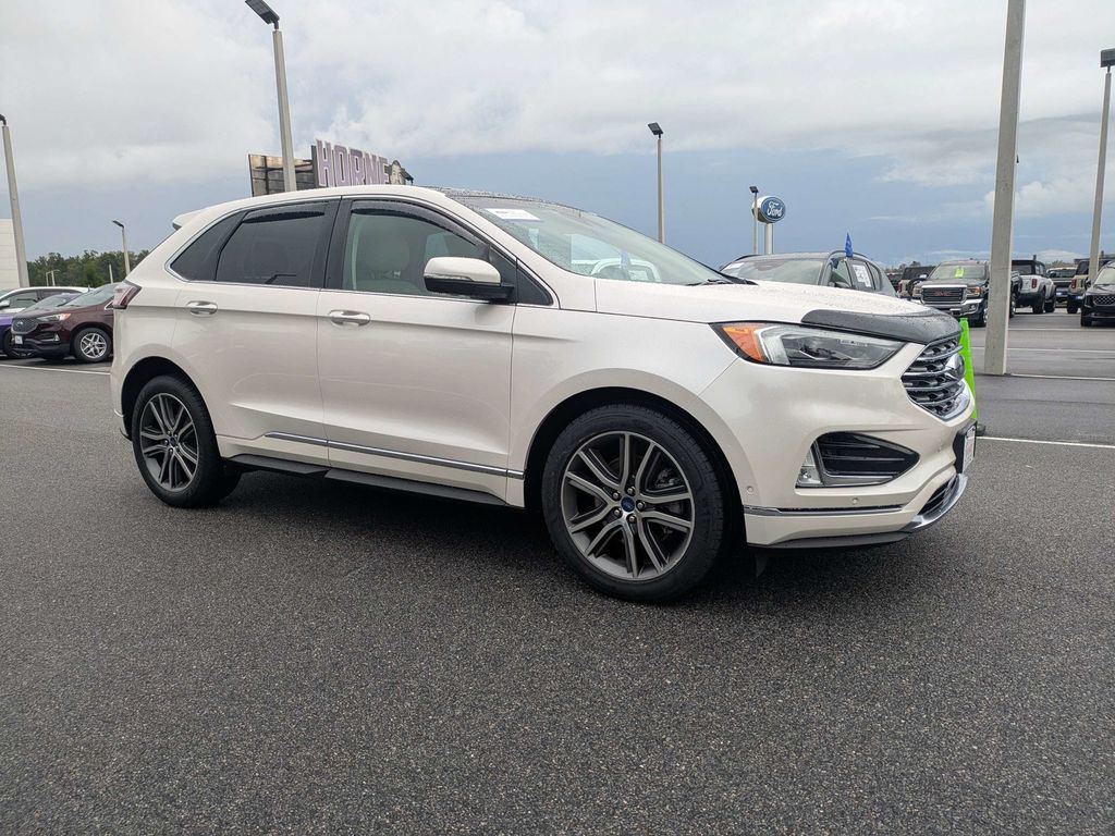 White Platinum Metallic Tri-Coat 2019 Ford Edge SUV / Crossover All-Wheel Drive 8-Speed Automatic