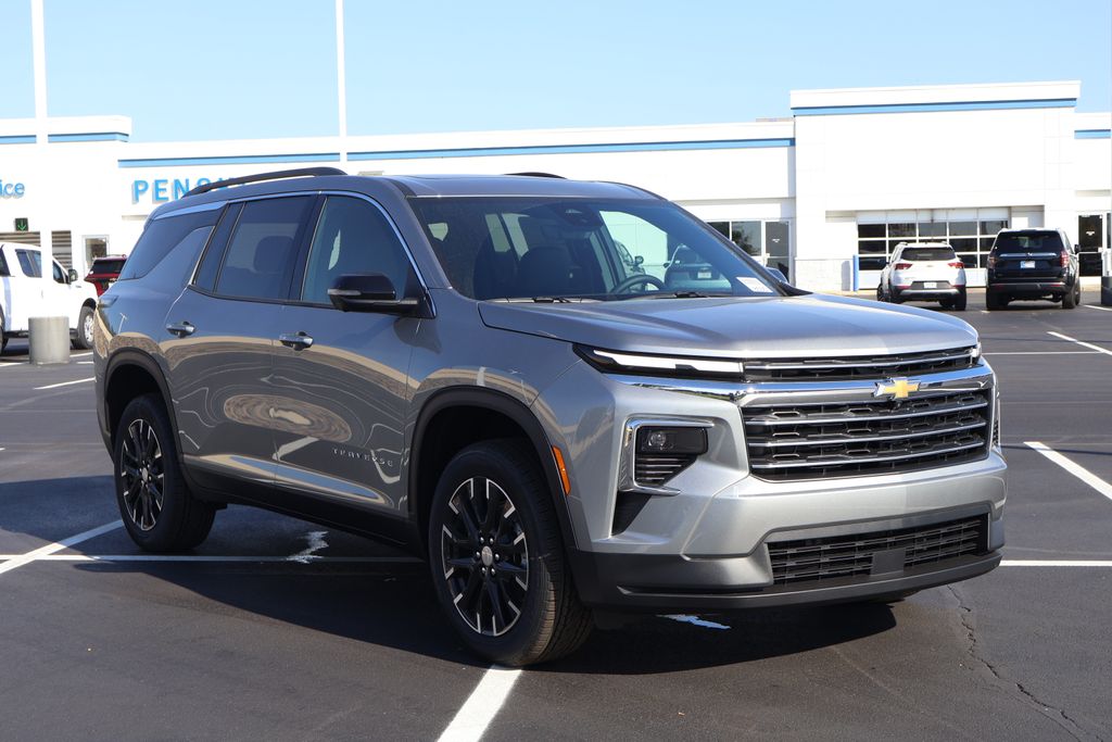 Thumbnail: 2026 Chevrolet Traverse - 10