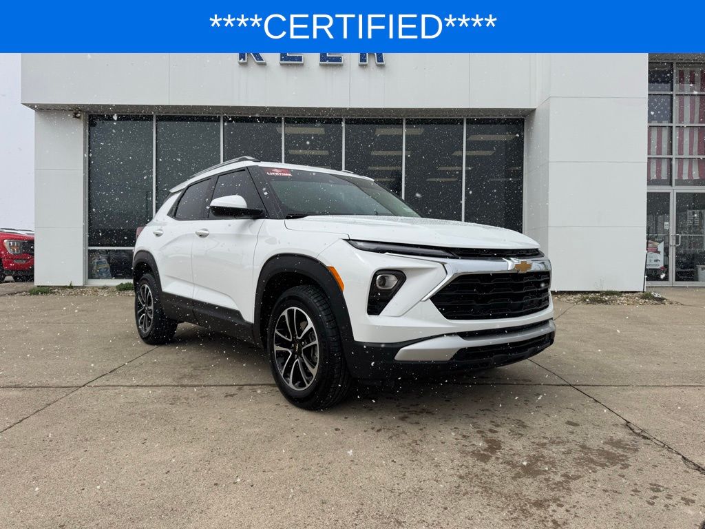 Summit White 2024 Chevrolet Trailblazer SUV / Crossover Four-Wheel Drive 9-Speed Automatic