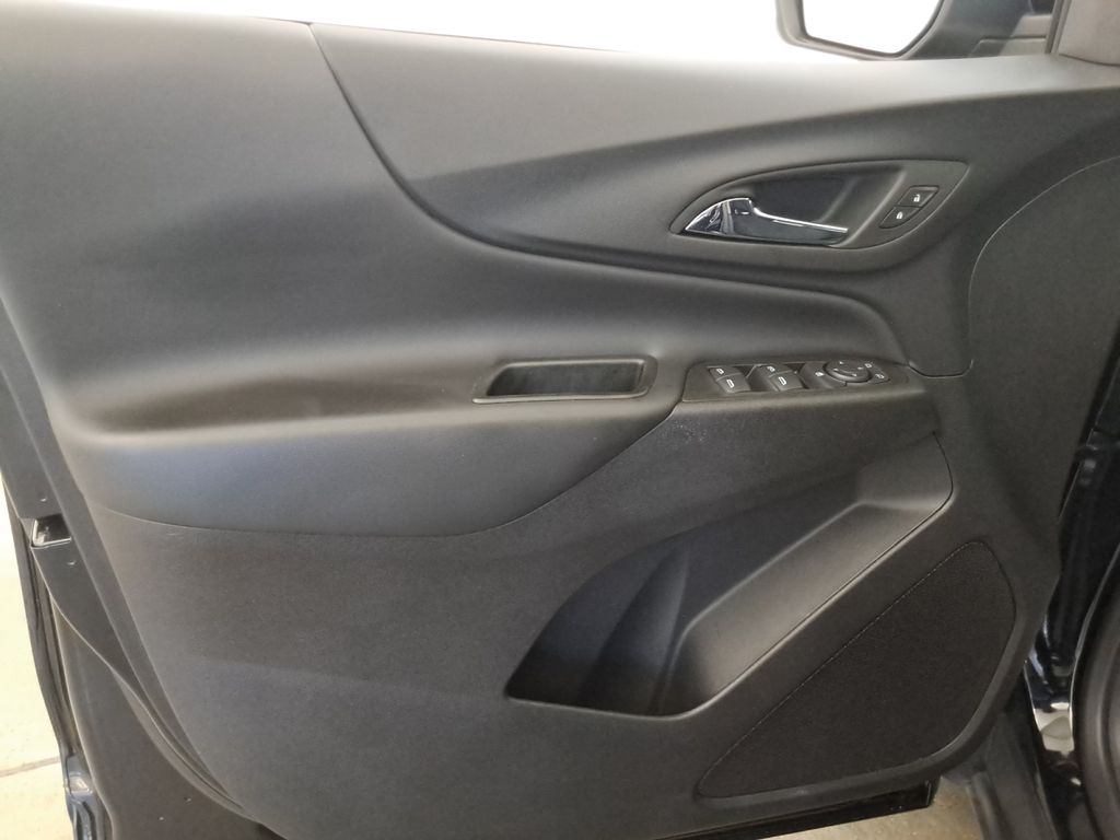 used 2023 Chevrolet Equinox car, priced at $16,499