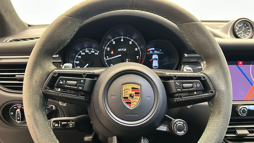 2022 Porsche Macan GTS 13