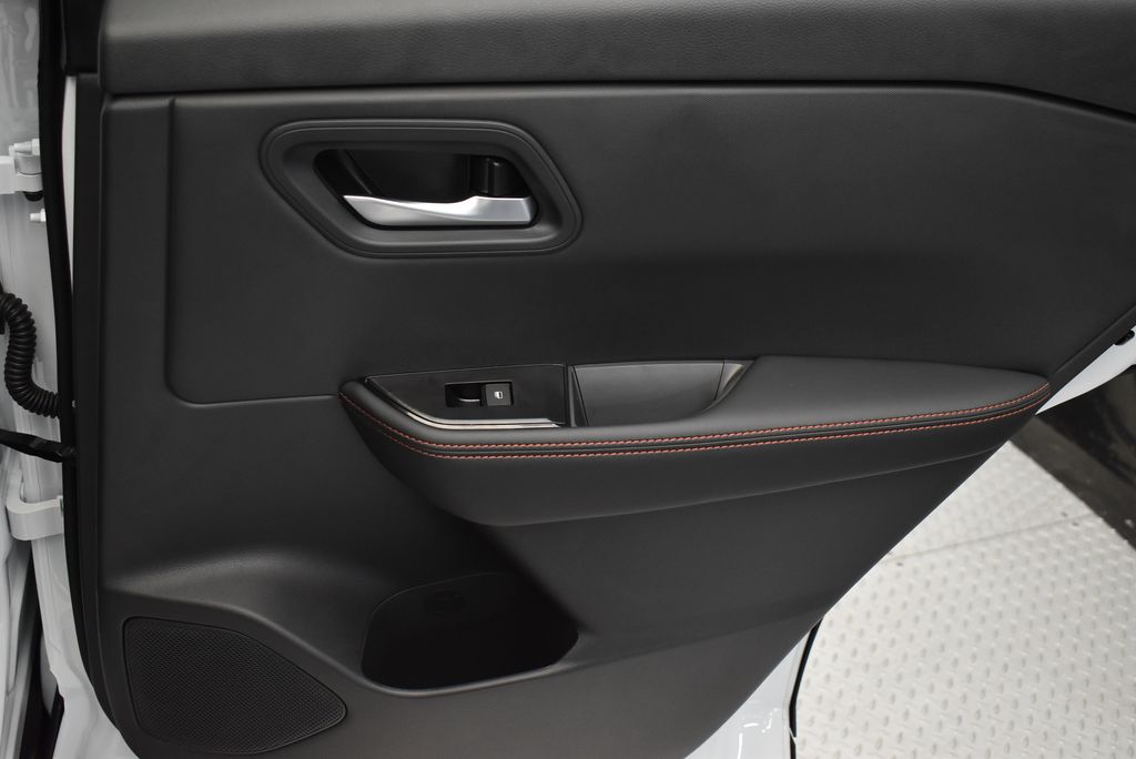 Thumbnail: 2026 Nissan Rogue - 28