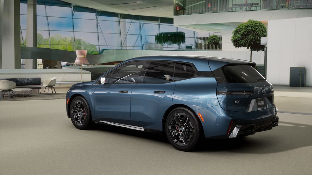 Thumbnail: 2026 BMW iX - 2